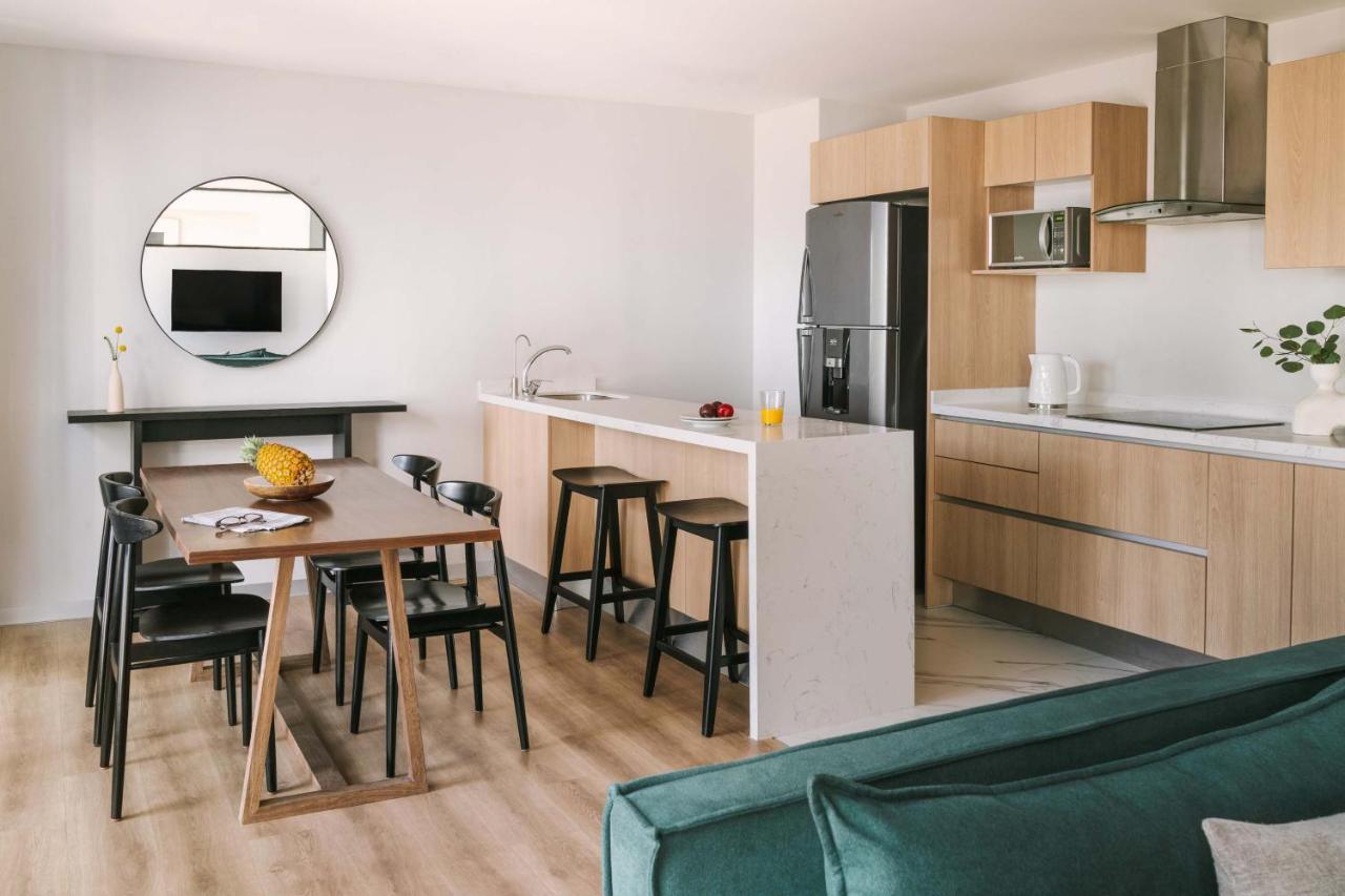 Aparthotel Sonder Coporo Città del Messico Esterno foto
